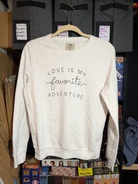 Tennis TNS “Love Is My Favorite Adventure” Sweatshirt Small Columbian Streetwear